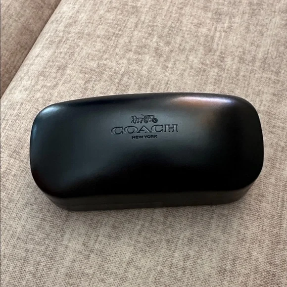 Coach sunglasses - Picture 10 of 10